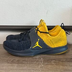 Nike Air Jordan Michigan Trainer 2 (921210-407) Men’s Shoes Size 15 Blue/Yellow